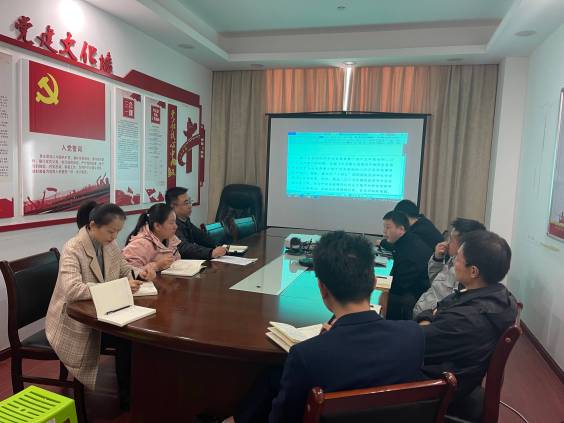 九游（体育门户）官方网站开展“导师制”阶段成果汇报