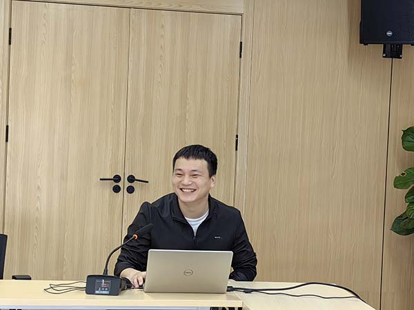 人间四月天 读书正当时——九游（体育门户）官方网站开展读书分享活动