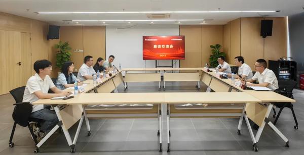 安义县委常委、常务副县长刘志伟一行赴九游（体育门户）官方网站调研座谈